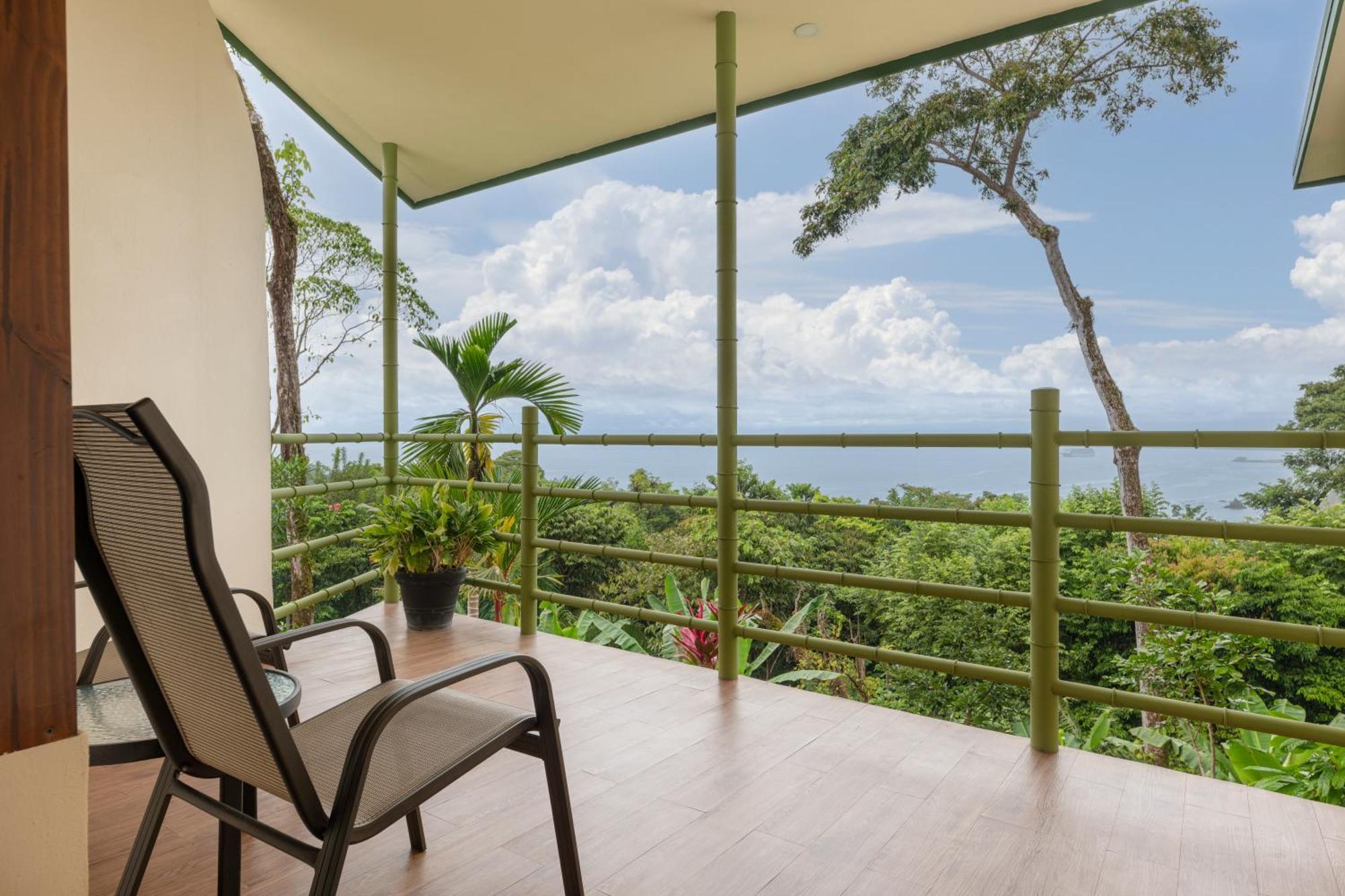 Issimo Suites (Adults Only) Manuel Antonio Exterior photo
